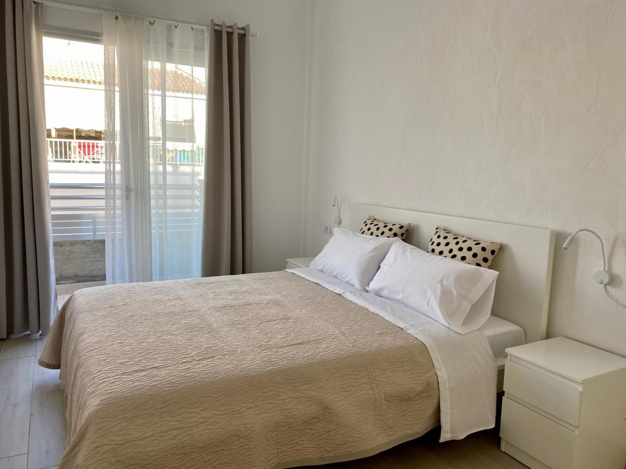 Casa Antonio - Apartamento Orion Playa de San Juan  Buitenkant foto